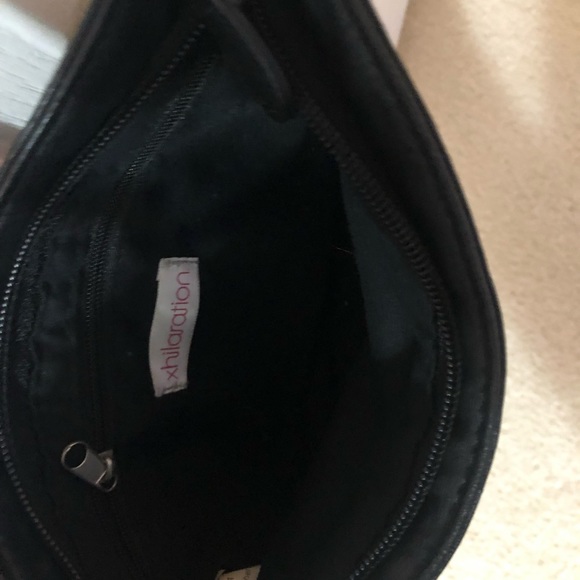 Crossbody - Picture 4 of 4